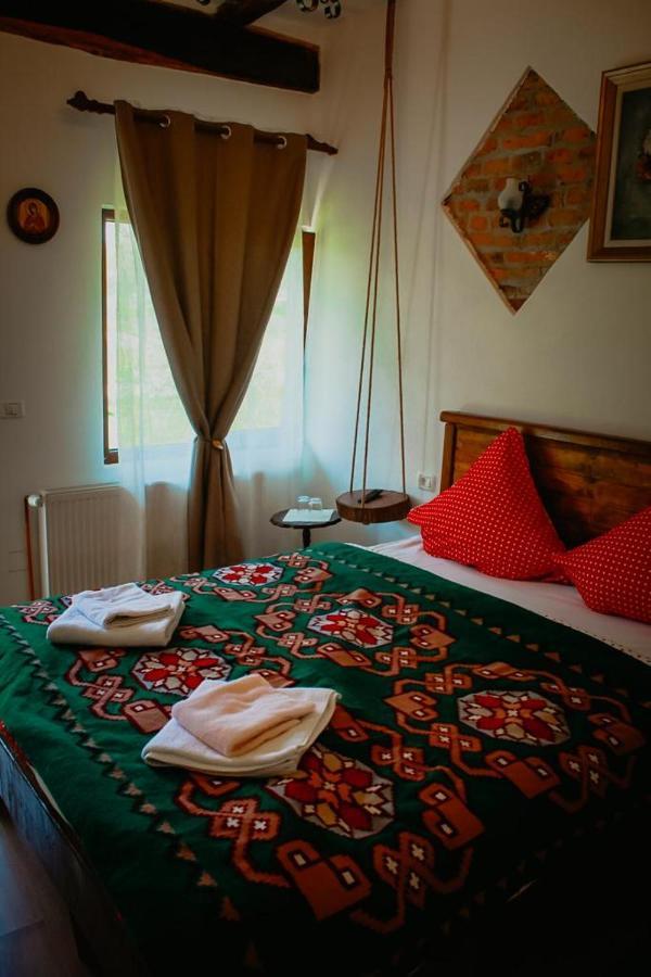 Casa Pe Valea Hartibaciului Konuk evi Barcut Dış mekan fotoğraf